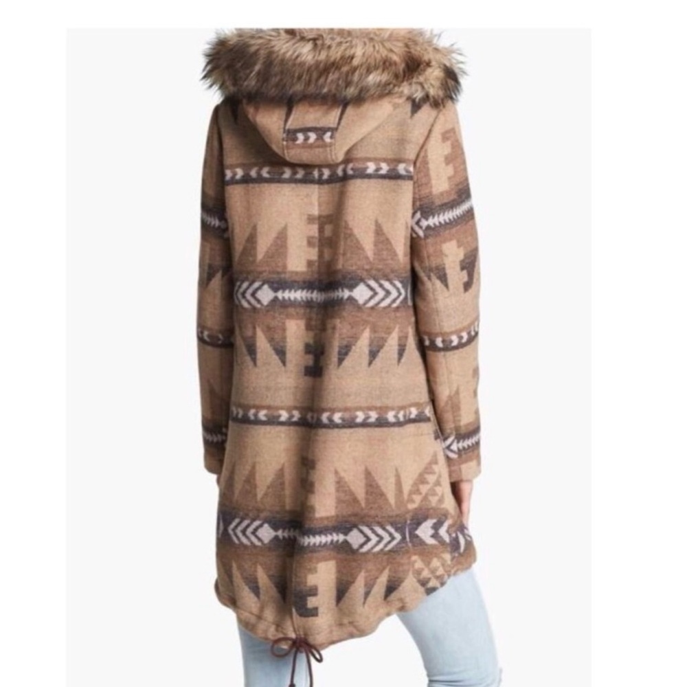 BB Dakota Tan Patterned Coat with Faux Fur